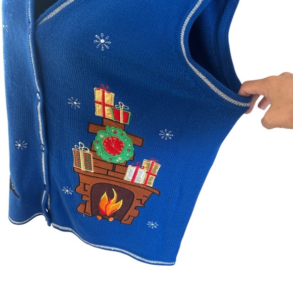Vintage Royal Blue Christmas Santa and Gifts Festivities Embroidered 
 Vest 0088 - Picture 3 of 6